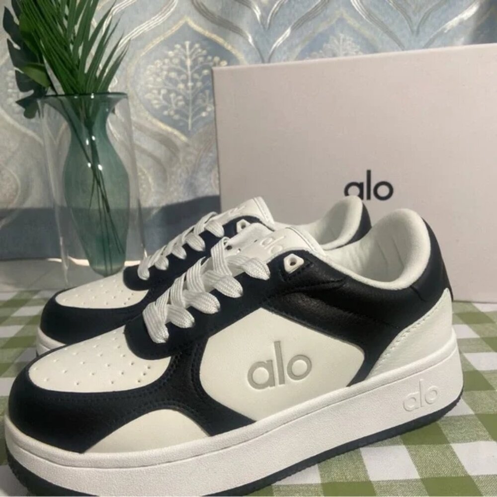 ALO Yoga Women Black and White Sneakers